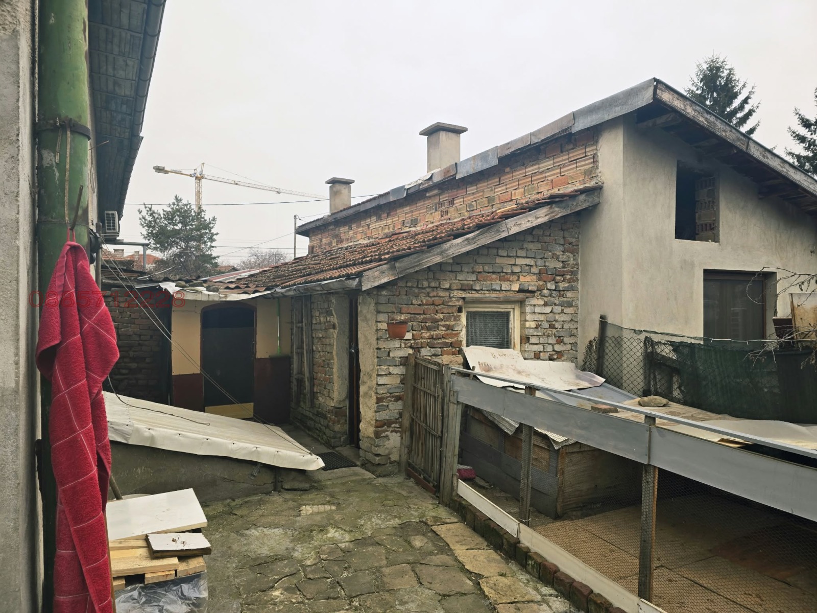 Продава КЪЩА, гр. София, Орландовци, снимка 2 - Къщи - 56270719