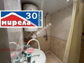 2-стаен град Варна, Бриз 8