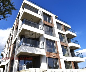 1 ložnice Briz, Varna 3