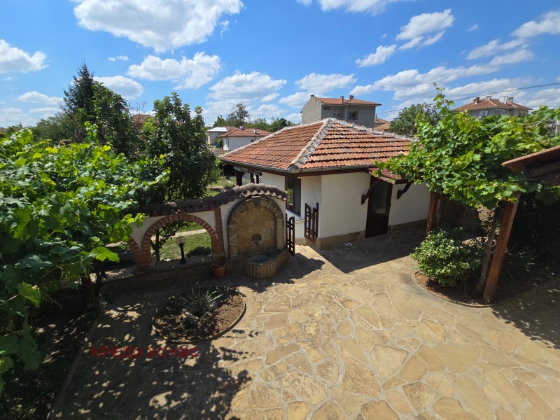 Продава КЪЩА, гр. Дебелец, област Велико Търново, снимка 12 - Къщи - 52658693