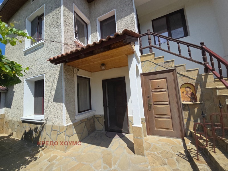 Продава КЪЩА, гр. Дебелец, област Велико Търново, снимка 5 - Къщи - 52658693