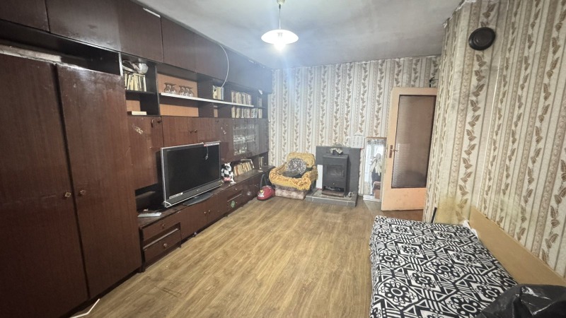 Продава 2-СТАЕН, гр. Русе, Дружба 3, снимка 2 - Апартаменти - 53423918