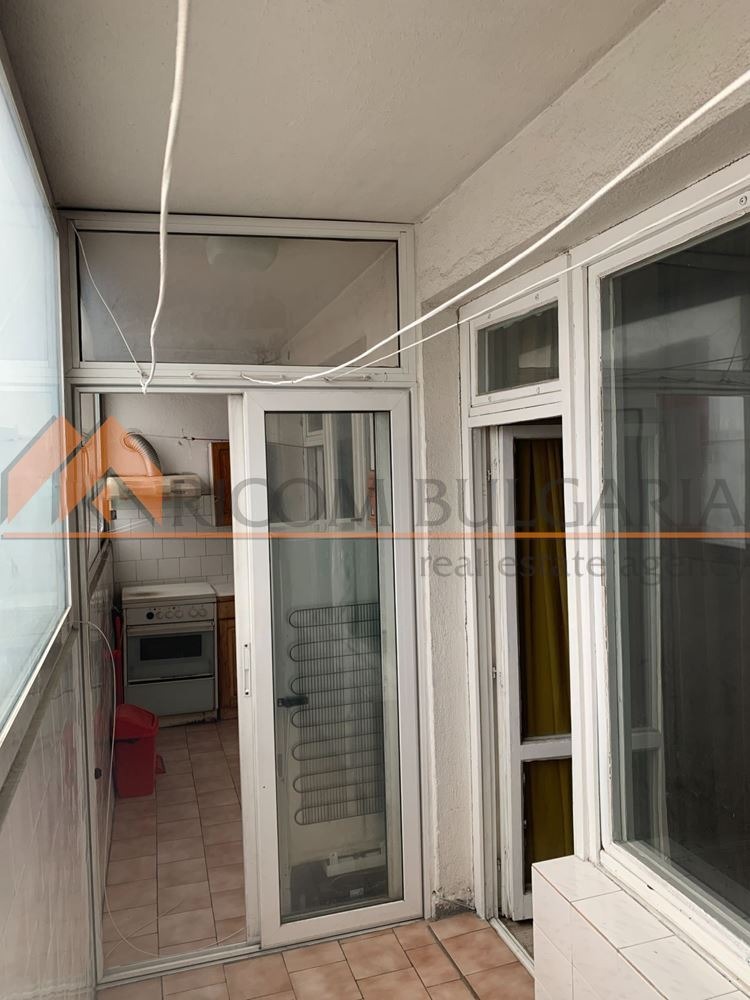 For Sale  2 bedroom Varna , Lyatno kino Trakiya , 70 sq.m | 46537003 - image [4]