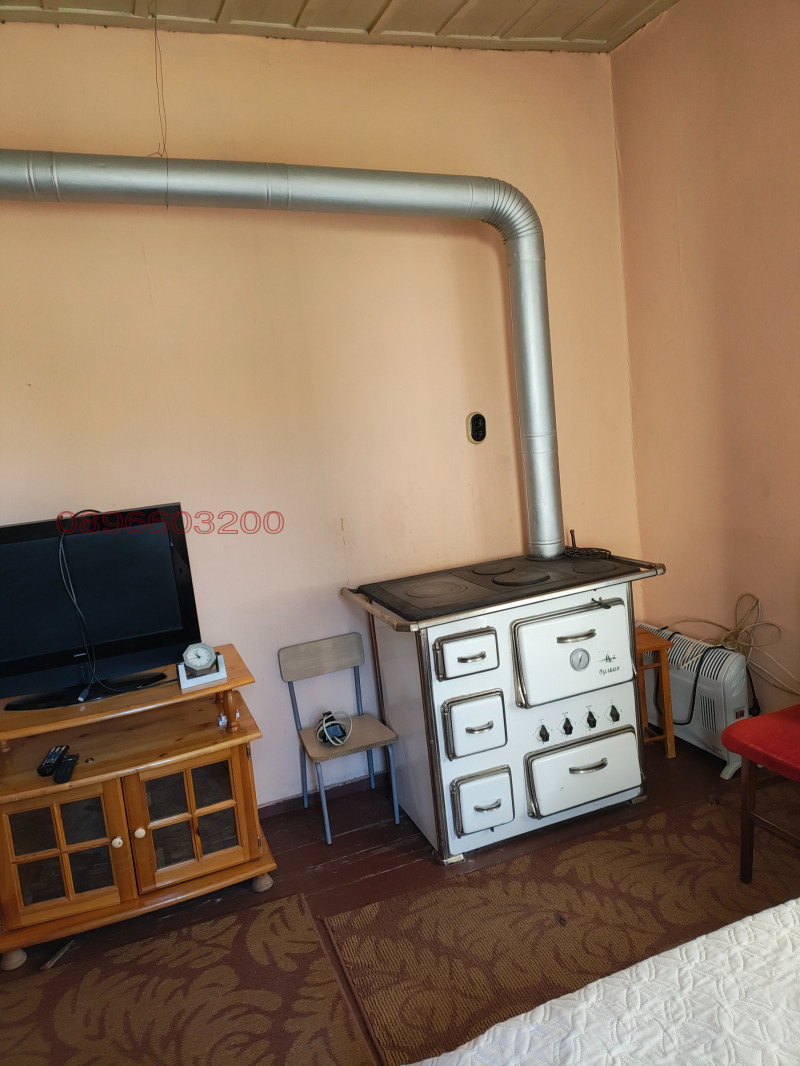 Продава КЪЩА, с. Слатина, област Ловеч, снимка 5 - Къщи - 53221728