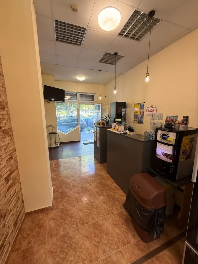 Продава МАГАЗИН, гр. Варна, Чайка, снимка 3 - Магазини - 54643725