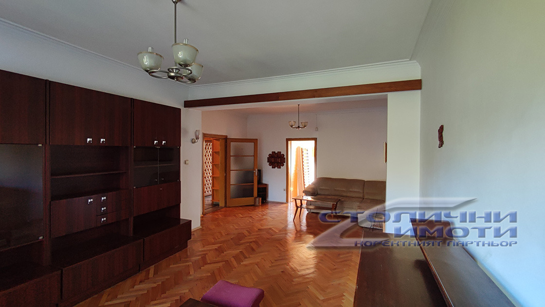 Продава 3-СТАЕН, гр. София, Център, снимка 2 - Апартаменти - 51843977