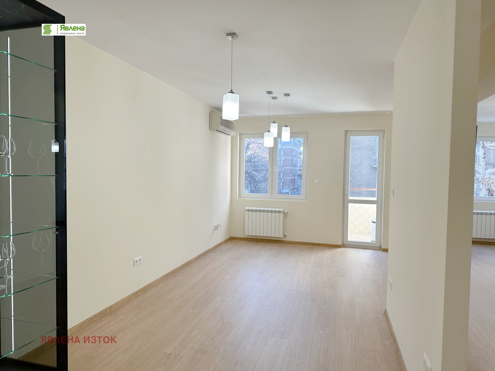 Продава 4-СТАЕН, гр. София, Медицинска академия, снимка 3 - Апартаменти - 53779789