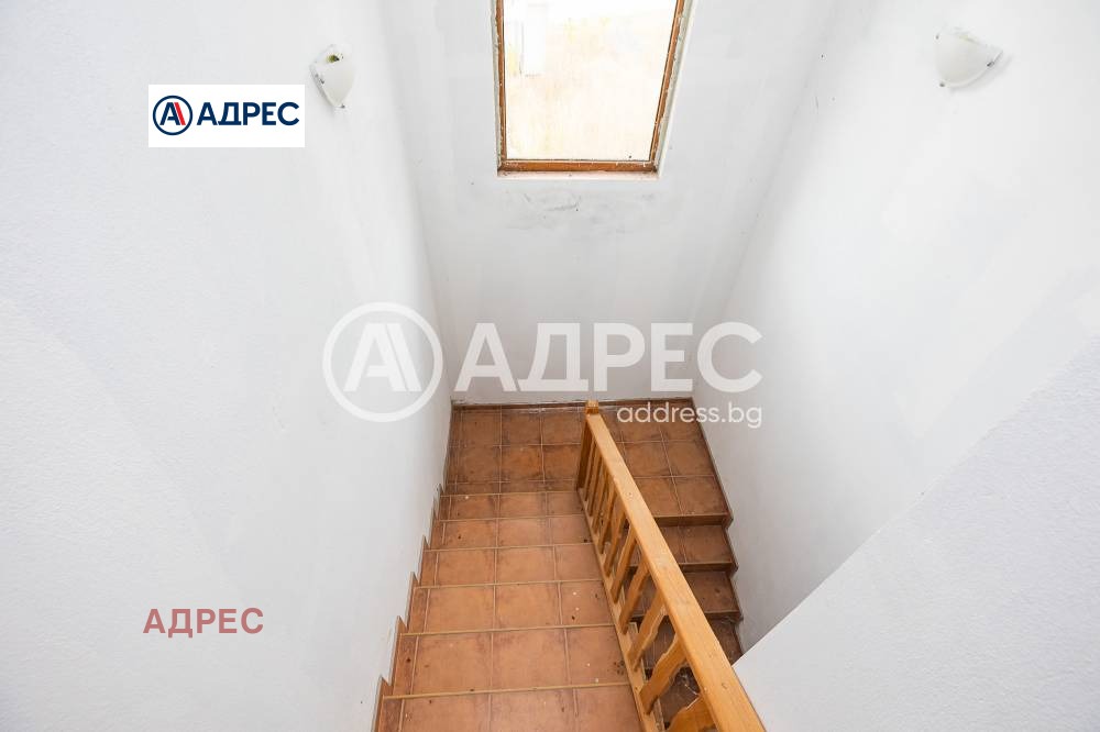 Продава КЪЩА, с. Църква, област Добрич, снимка 3 - Къщи - 54564803