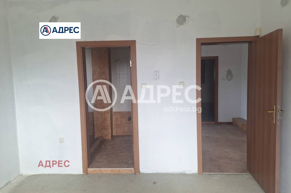 Продава КЪЩА, с. Църква, област Добрич, снимка 17 - Къщи - 54564803