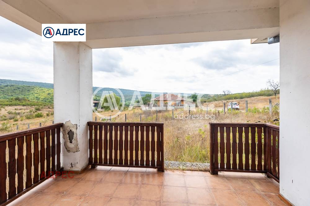 Продава КЪЩА, с. Църква, област Добрич, снимка 6 - Къщи - 54564803
