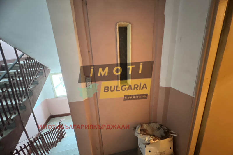 На продаж  1 спальня область Карджали , Момчилград , 76 кв.м | 70256947 - зображення [9]