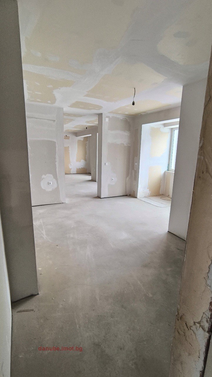Продава 3-СТАЕН, гр. Русе, Център, снимка 7 - Апартаменти - 56044415