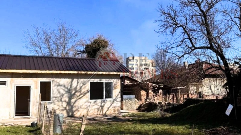 Продава КЪЩА, гр. Павликени, област Велико Търново, снимка 13 - Къщи - 52622705