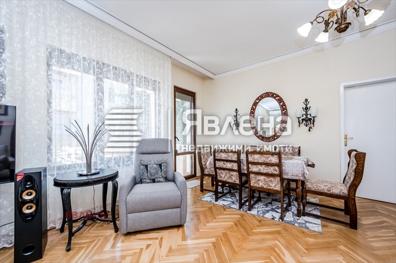 Продава КЪЩА, гр. София, Лозенец, снимка 3 - Къщи - 53068379