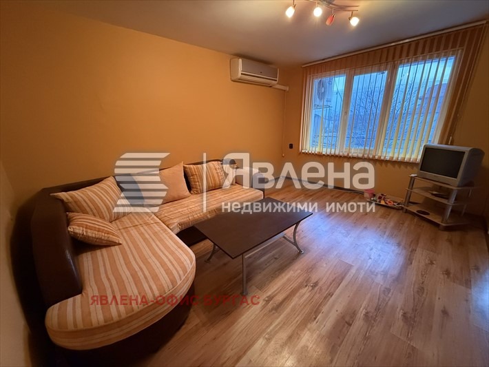 Продава КЪЩА, гр. Ахелой, област Бургас, снимка 2 - Къщи - 54528367