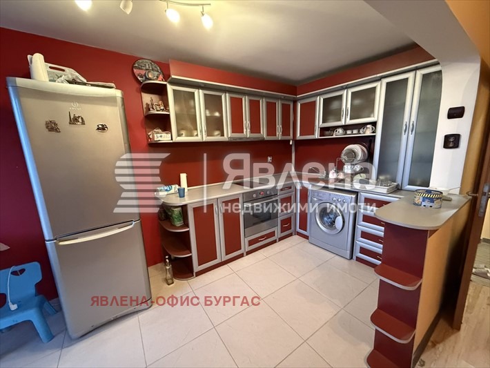 Продава КЪЩА, гр. Ахелой, област Бургас