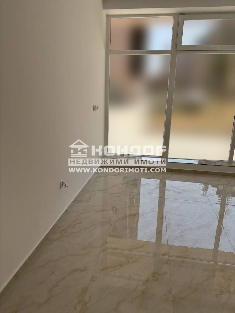 Продава МАГАЗИН, гр. Пловдив, Христо Смирненски, снимка 6 - Магазини - 52373329