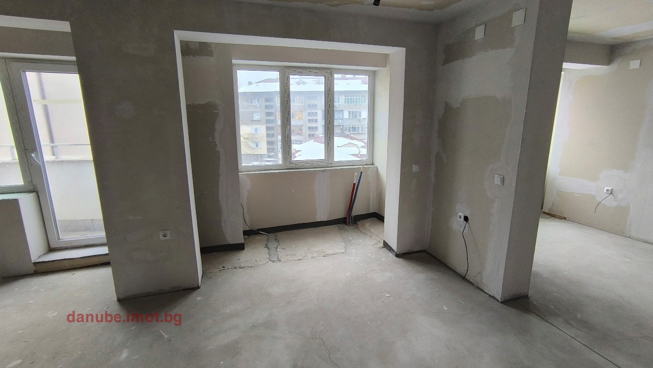Продава 3-СТАЕН, гр. Русе, Център, снимка 11 - Апартаменти - 56044415