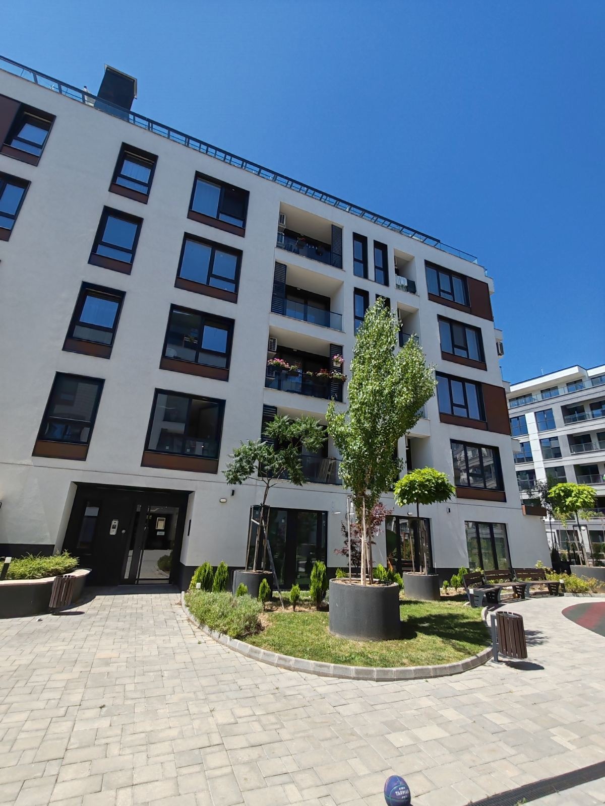 Продава ГАРАЖ, ПАРКОМЯСТО, гр. София, Дървеница