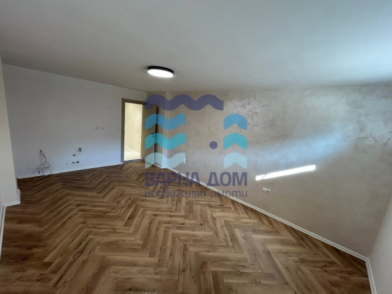 Продава 1-СТАЕН, гр. Варна, Възраждане 2