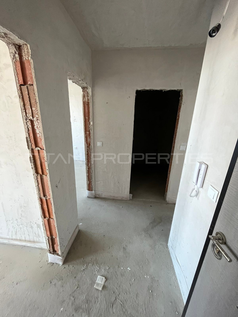 Продава  2-стаен град Пловдив , Гагарин , 72 кв.м | 63030219 - изображение [2]