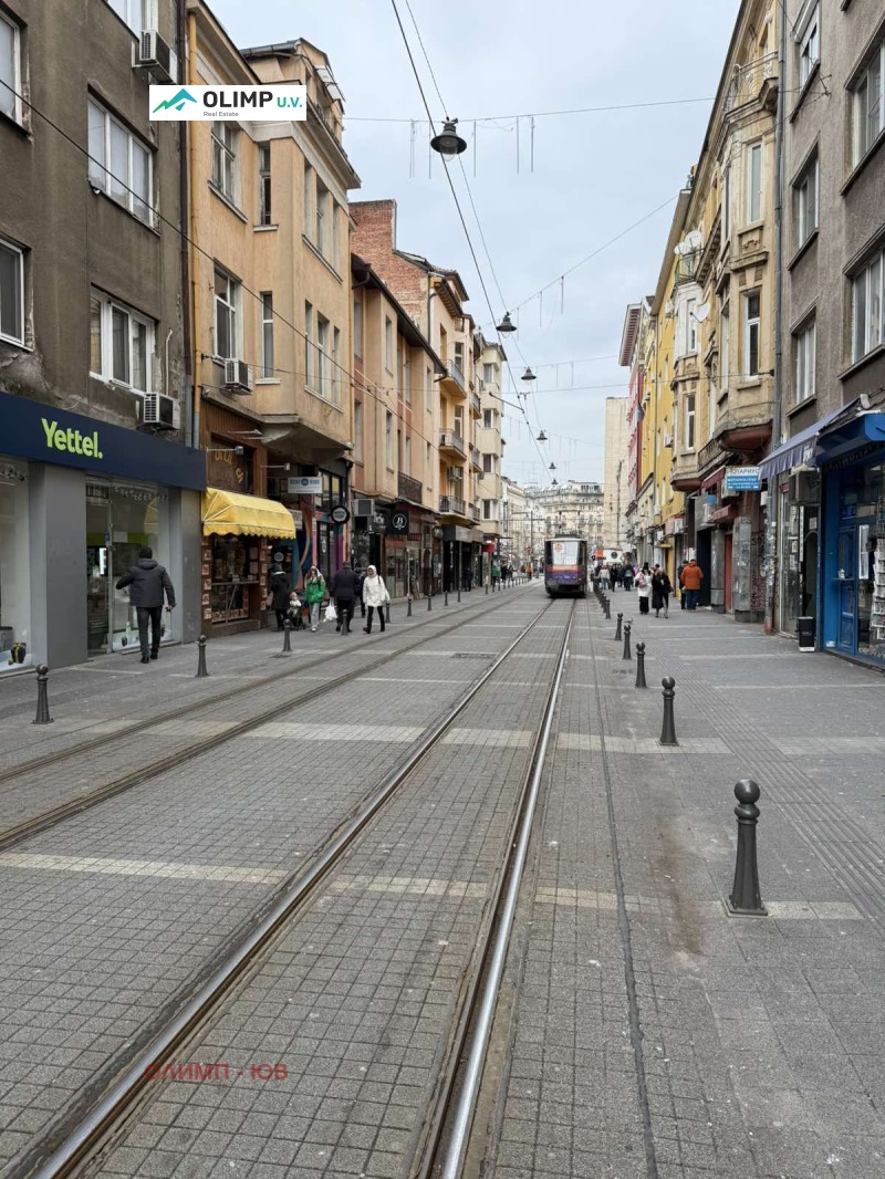 Продава 4-СТАЕН, гр. София, Център