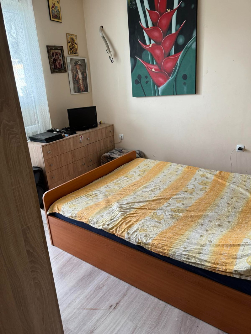 Zu verkaufen  3+ Schlafzimmer Plowdiw , Gagarin , 150 qm | 89276410 - Bild [7]