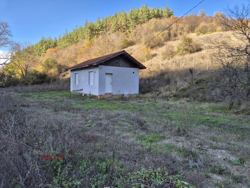 Продава КЪЩА, област София, с. Голема Раковица • 85000 € / 166245.55 лв. • 13463492 1