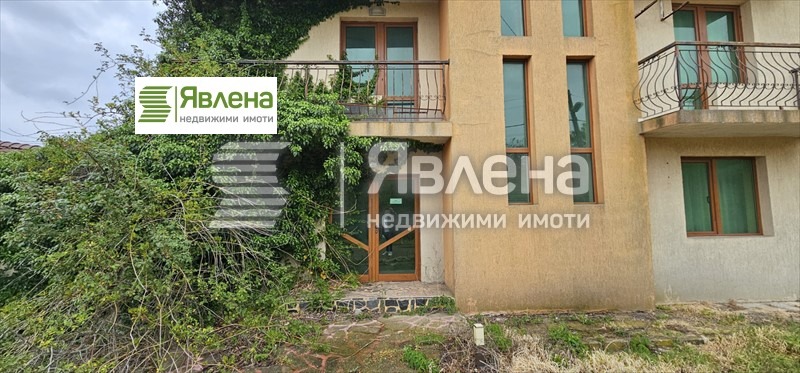 Продава ХОТЕЛ, с. Камен бряг, област Добрич, снимка 4 - Хотели - 52997952