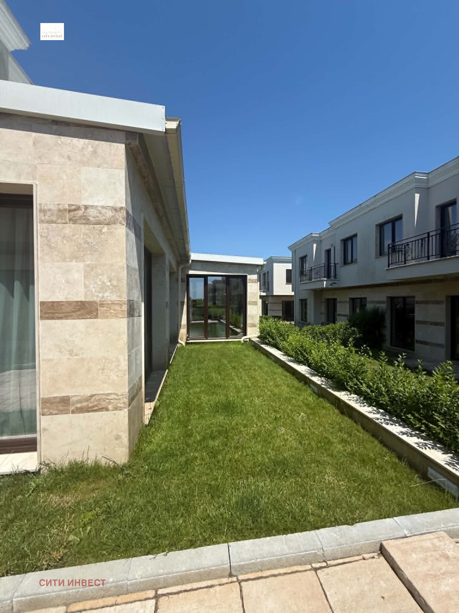 Продава КЪЩА, гр. Бургас, Сарафово, снимка 3 - Къщи - 54910939