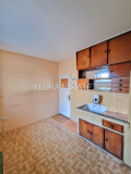 Продава 3-СТАЕН, град Добрич, Христо Ботев • 72000 € • 63087769 9