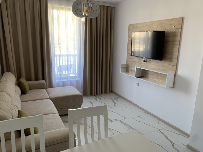 Продава 2-СТАЕН, гр. Приморско, област Бургас, снимка 2 - Апартаменти - 52613447