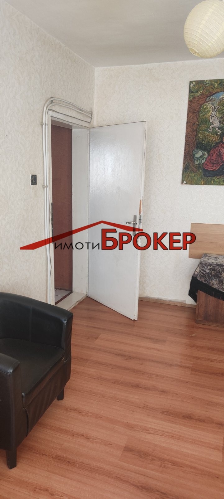 Продава 3-СТАЕН, гр. Сливен, Колю Фичето, снимка 11 - Aпартаменти - 48752437