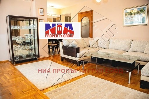 Продава 3-СТАЕН, гр. Бургас, Център, снимка 1 - Aпартаменти - 48280205