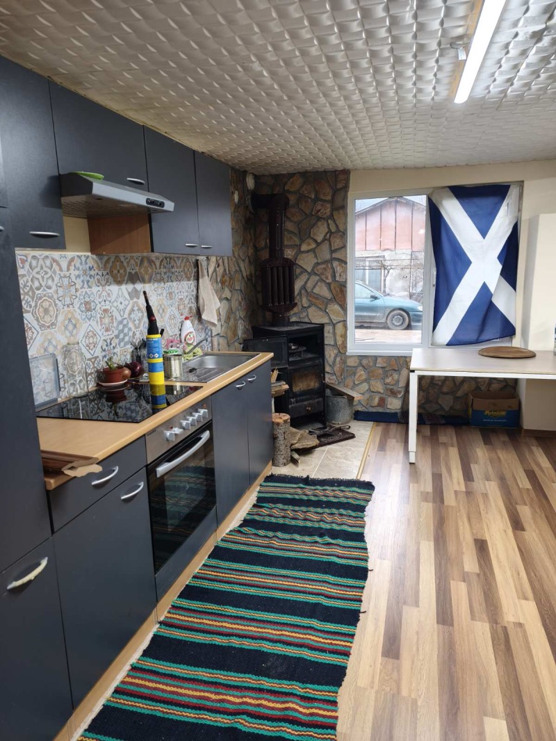 Продава КЪЩА, с. Врабево, област Ловеч, снимка 7 - Къщи - 52883335