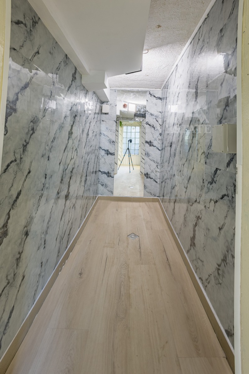 Продава ОФИС, гр. София, Лозенец, снимка 9 - Офиси - 52206742