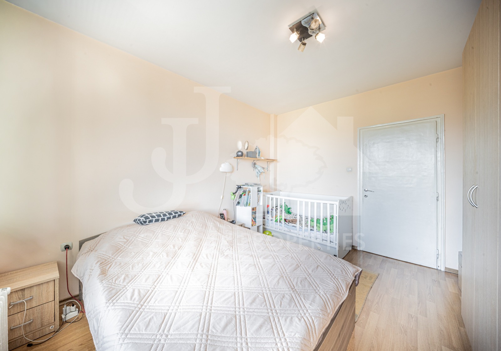 Продава 2-СТАЕН, гр. София, Изток, снимка 7 - Апартаменти - 56017188