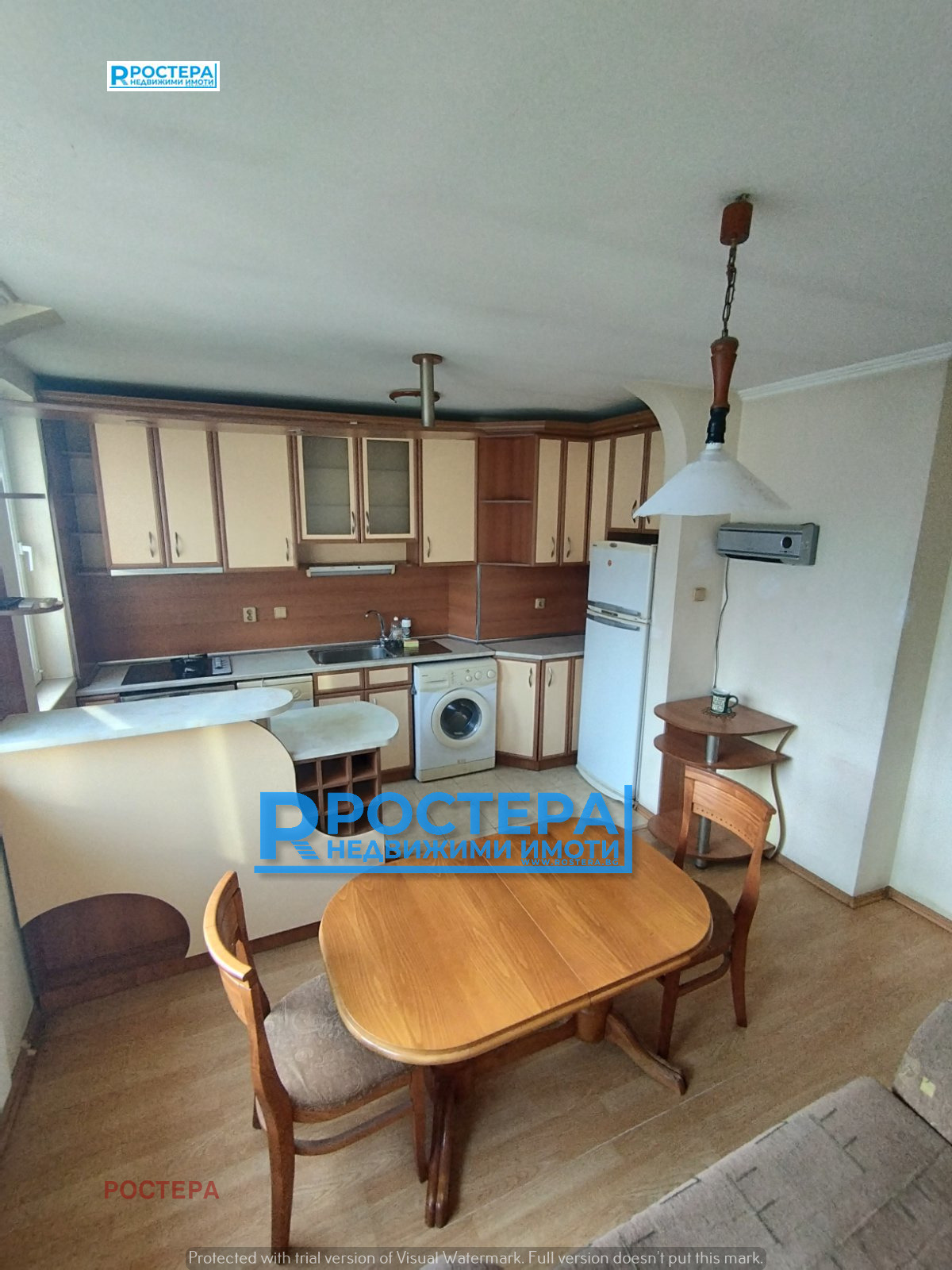 Продава МНОГОСТАЕН, гр. Търговище, Боровец