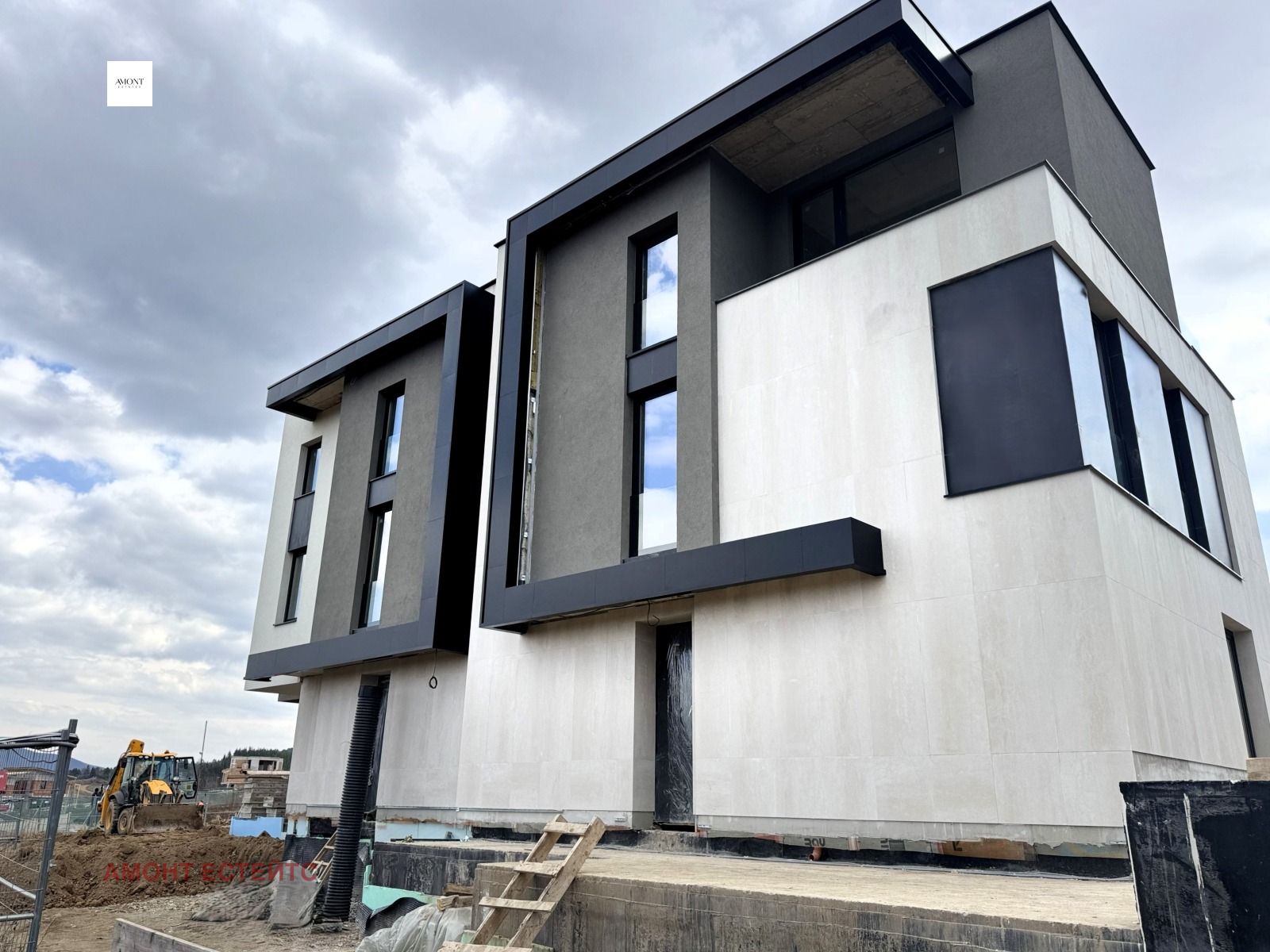 Продава КЪЩА, гр. София, м-т Камбаните