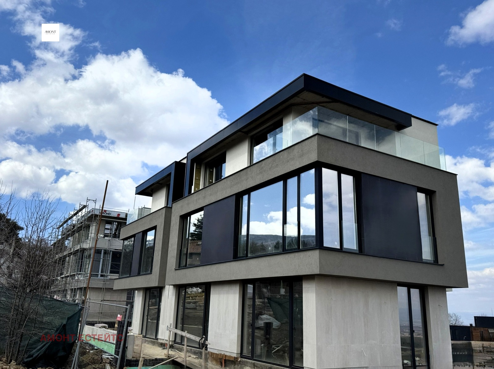 Продава КЪЩА, гр. София, м-т Камбаните, снимка 2 - Къщи - 54049976