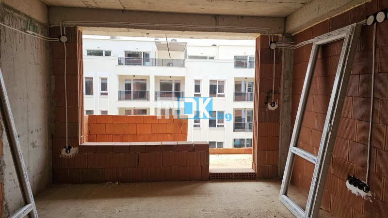 Til salgs  1 soverom Plovdiv , Ostromila , 65 kvm | 84627683 - bilde [3]