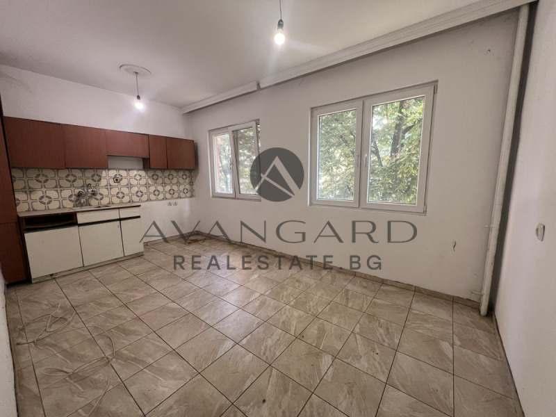 Продава  3-стаен град Пловдив , Тракия , 72 кв.м | 57578042 - изображение [5]