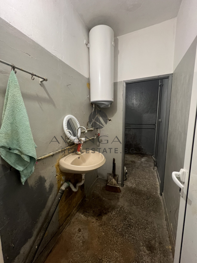 Продава  3-стаен град Пловдив , Тракия , 72 кв.м | 57578042 - изображение [8]