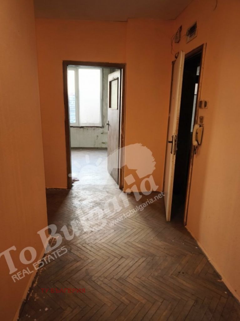 Продава 3-СТАЕН, гр. Велико Търново, Център, снимка 6 - Апартаменти - 53728582