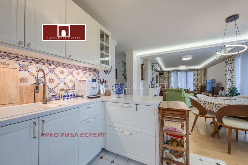 Na sprzedaż  3 sypialnie Sofia , Lozenec , 250 mkw | 24271448