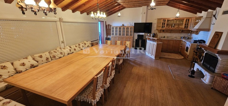 Продава КЪЩА, гр. Варна, м-т Зеленика, снимка 3 - Къщи - 52295241