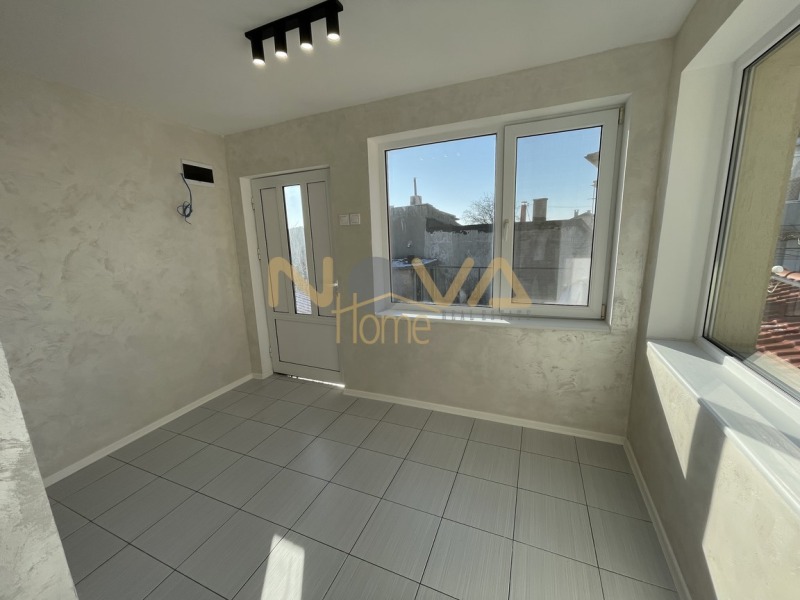 Продава КЪЩА, гр. Варна, Виница, снимка 11 - Къщи - 52873828