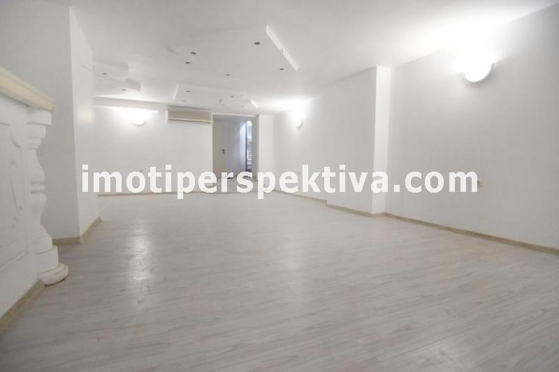 Myytävänä  Baari; Kahvila Plovdiv , Tsentar , 100 neliömetriä | 88868999 - kuva [4]