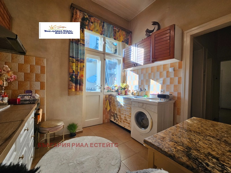 Продава 3-СТАЕН, гр. София, Център, снимка 8 - Апартаменти - 53071499