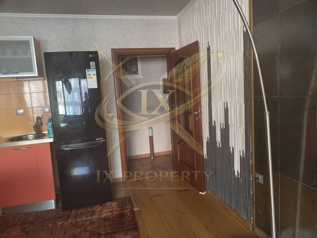 Продава МНОГОСТАЕН, гр. Бургас, Лазур, снимка 3 - Апартаменти - 54749918